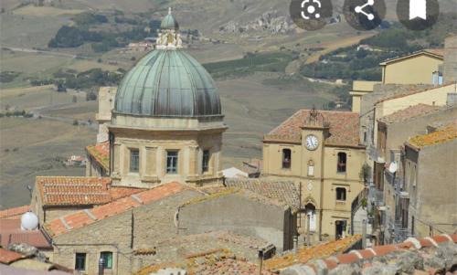 Gangi Casa | casa padre Jerone