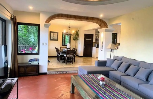 Antigua Guatemala Casa | Casa Palma. Stunning Views of Antigua & Volcano's.