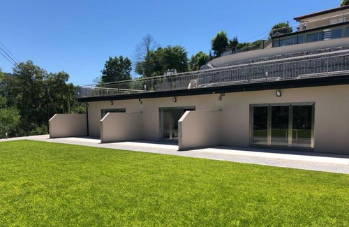 Rio Caldo Apartamento | Casa Panorâmica Estudio III