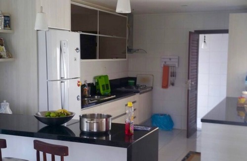 Centro Casa | Casa Para Alugar Condominio Paraiso dos Lagos em Guarajuba -camaçari- Bahia