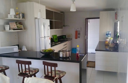 Centro Casa | Casa Para Alugar Condominio Paraiso dos Lagos em Guarajuba -camaçari- Bahia