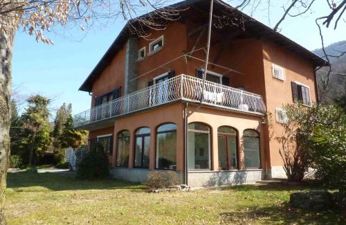Porto Valtravaglia Apartamento | Casa Paradiso