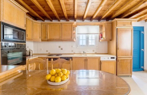 Little Venice Casa | Casa Paraportiani House sea view in the heart of the Old Port mykonos Cityhall