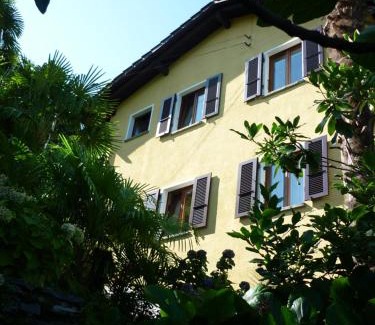 Magadino Apartamento | Casa Petra