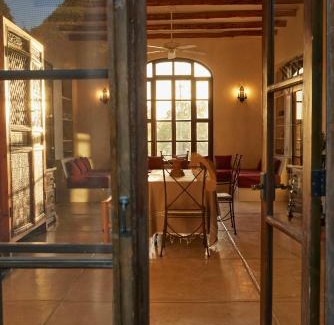 Todos Santos Casa | Casa Piedra - Close To The Beach!