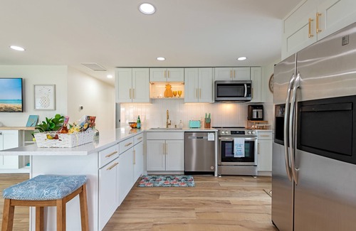 Estero Bay Shores Casa | NEW LISTING! CASA PINA BONITA- Waterfront Vacation Home w/ Boat Launch!