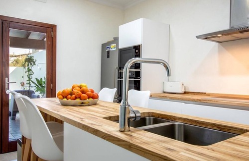 Consell Casa | Casa Pintor, Charming Townhouse in centre of Consell