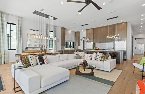 Ono Island Casa | Casa Playa at Eleanor Beach - Stunning 5BR Beachfront Home w/Private Pool