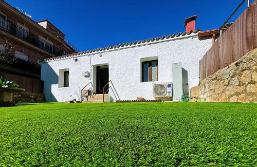 Manzanares el Real Villa | Casa Postiguillo