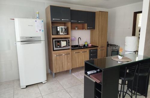 Alto Ribeirao Leste Casa | Casa próximo a Praia Morro das Pedras e Aeroporto