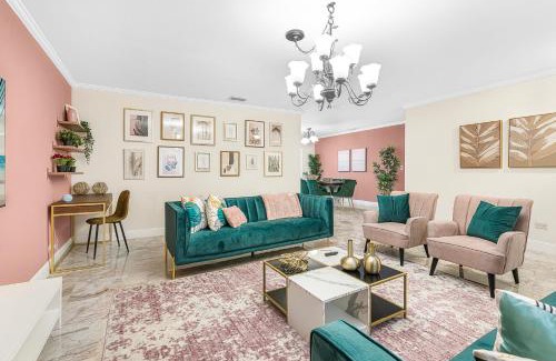Ludlam Casa | Casa Praga - Big pool & BBQ - Miami Fun