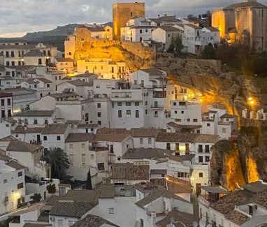 Setenil de las Bodegas Apartamento | Casa Primavera