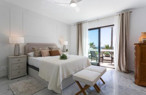 Buenas Noches Casa | Casa Primera Línea 4 dormitorios