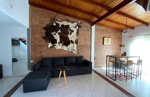 Río Ceballos Casa | Casa Privada para 8 personas con pileta Talar de Mendiolaza