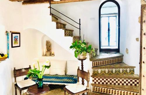 San Ambrosio Chalet De Esquí | CASA PUERTA AZUL Absolutely the Best of Vejer! Casas Vejer Debra