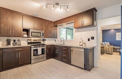 Chandler Casa | Casa Puerta Azul - Best Location!