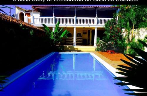 Granada Complejo | Casa PURE