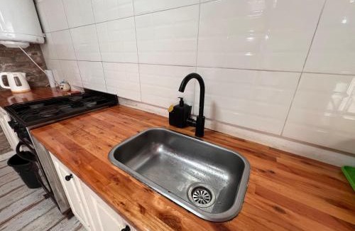 Capitán Bermudez Casa | Casa quincho con Pileta