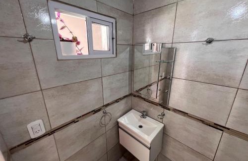 Capitán Bermudez Casa | Casa quincho con Pileta