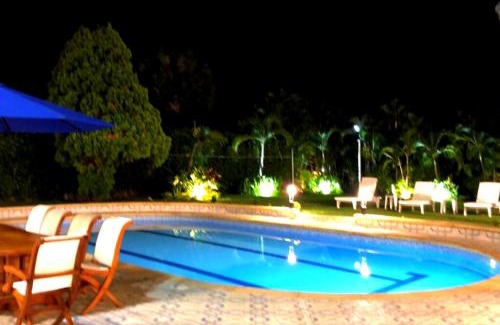 Girardot Casa | Casa Quinta Privada Condominio Campestre el Peñon Girardot Luxury