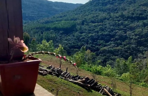 Sao Francisco de Paula Casa | Casa Rústica em Meio a Natureza