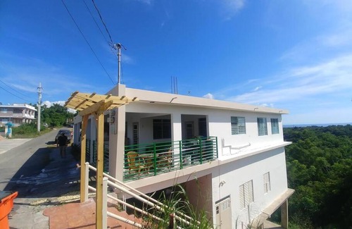 Puntas Apartamento | Casa Ramé- Retro-Chic Apt with Pool Table and Panoramic View