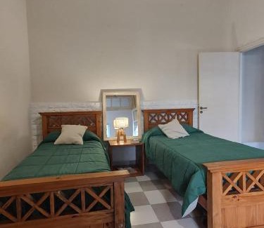 Mercedes Casa | Casa Refugio