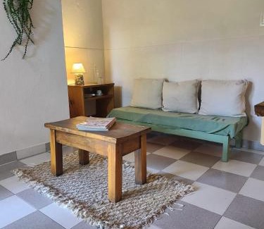 Mercedes Casa | Casa Refugio