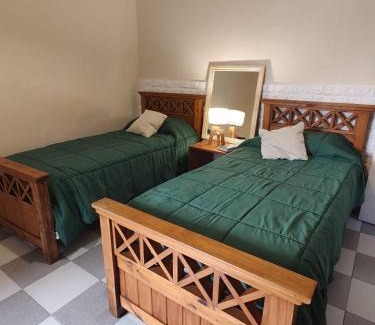 Mercedes Casa | Casa Refugio