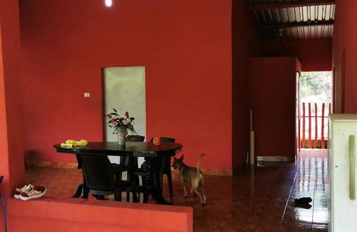 Chiltiupan Casa | Casa Roja K59