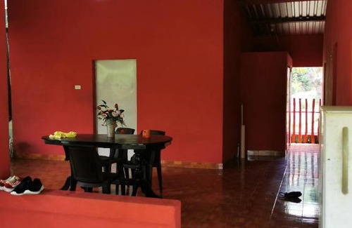 Chiltiupan Casa | Casa Roja K59