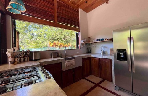 Cabuya Casa | Casa Romantica Cabuya
