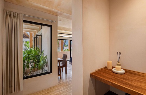 Zona Hotelera Villa | Casa Romeo Tulum: 5BR Villa with Rooftop Pool, Steps from Beach in Hotel Zone