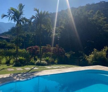 Guapimirim Casa | Casa rosa de Guapimirim