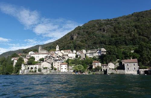 Dervio Apartamento | Casa Rosa