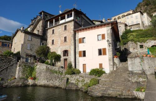 Dervio Apartamento | Casa Rosa