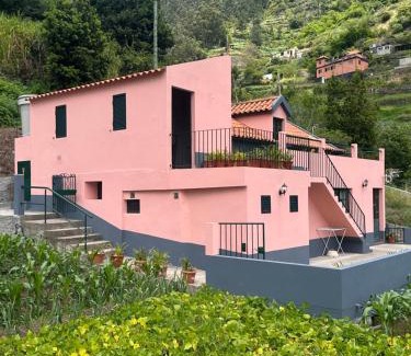 Ribeira Brava Casa | Casa Rosa
