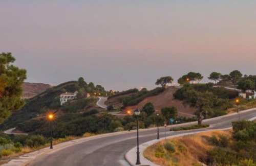 Benahavis Casa | Casa Rosado La Heredia Monte Mayor GOLF WIFI MARBELLA ESTEPONA