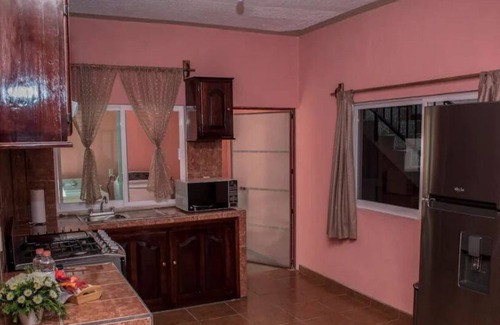 Talpa de Allende Apartamento | Casa Rosas-B (Apartamento #2)