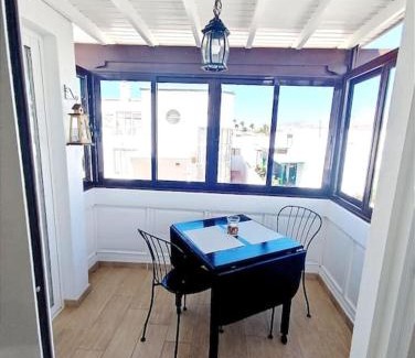 Playa Honda Apartamento | Casa Roshan