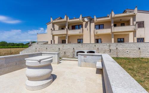 Muntic Apartamento | Casa Rossa