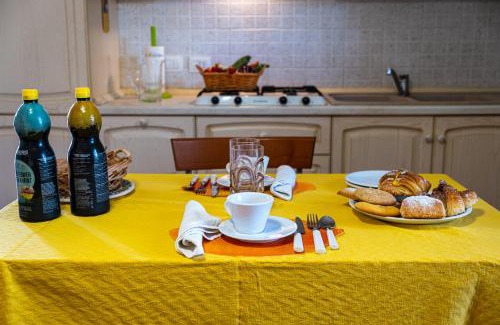 San Vincenzo Apartamento | Casa Rosy