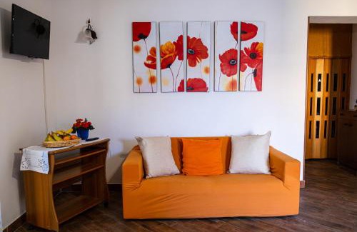 San Vincenzo Apartamento | Casa Rosy