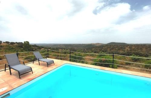 El Castillo de las Guardas Casa | Casa Rural La Aulaga