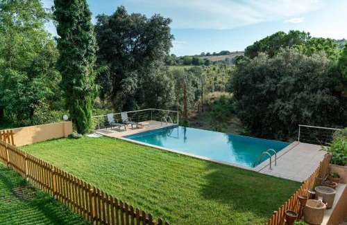 Santa Eulalia de Roncana Casa | Casa rural El Bruguer Vell