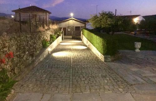 Valdefuentes de Sangusin Casa | Casa Rural Fuente Clavel
