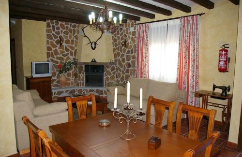 San Pablo de los Montes Casa | Casa Rural Cristina II