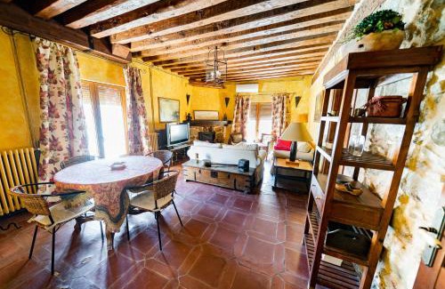 Layos Casa | Casa Rural Álamo Grande