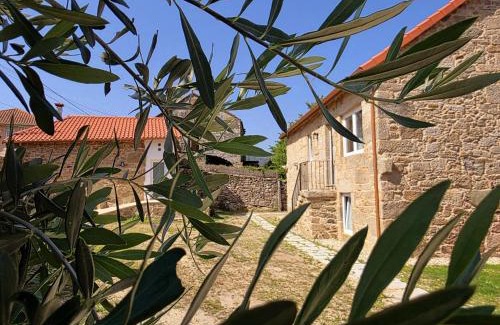 Arbo Casa | Casa Rural Abreu Do Louro