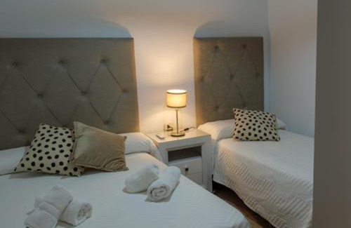 Riogordo Chalet De Esquí | Casa Rural Alés